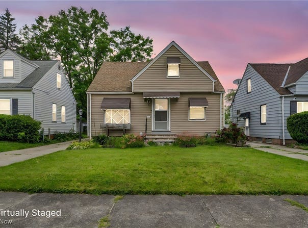14901 Krems Avenue, Maple Heights, OH 44137