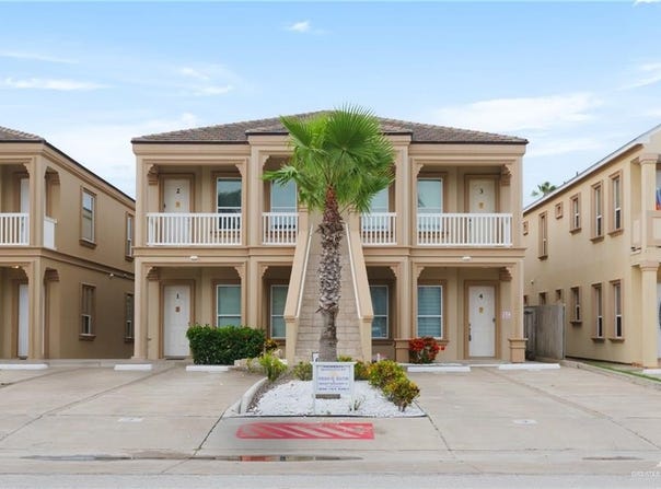123 E Saturn Lane, South Padre Island, TX 78597