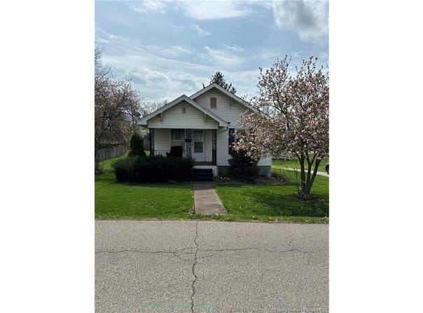 205 E Arthur Street, Salem, IN 47167