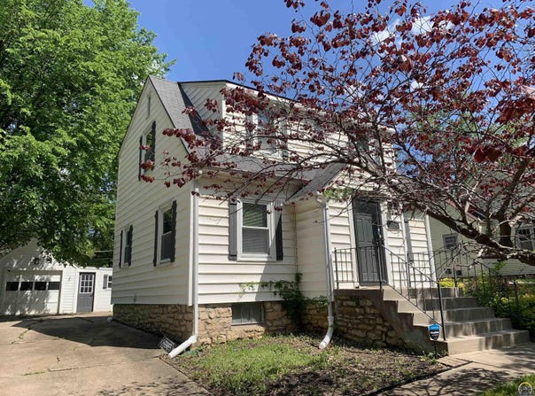 2226 SE Ohio AVE, Topeka, KS 66605