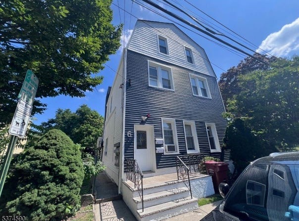 6 Hancox Ave, Nutley Twp., NJ 07110-3569