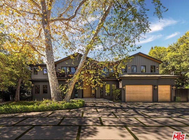 4565 Encino Ave, Encino, CA 91316