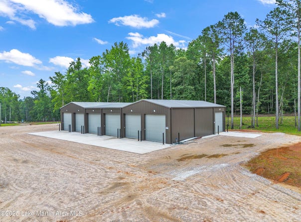 61 Oliver Way (Unit C4), Dadeville, AL 36853