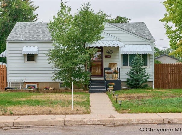 3746 CRIBBON AVE, Cheyenne, WY 82001