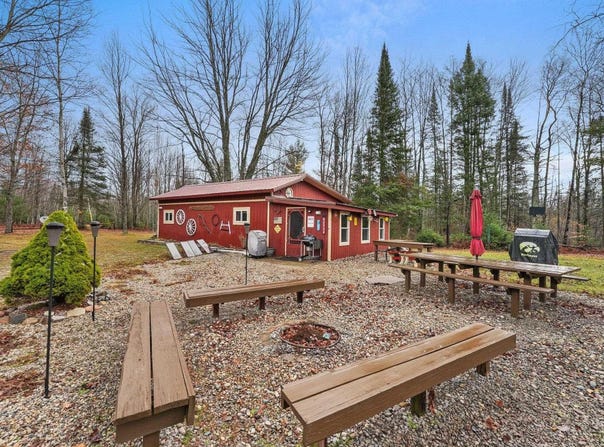 6149 North Trail SE, Kalkaska, MI 49646