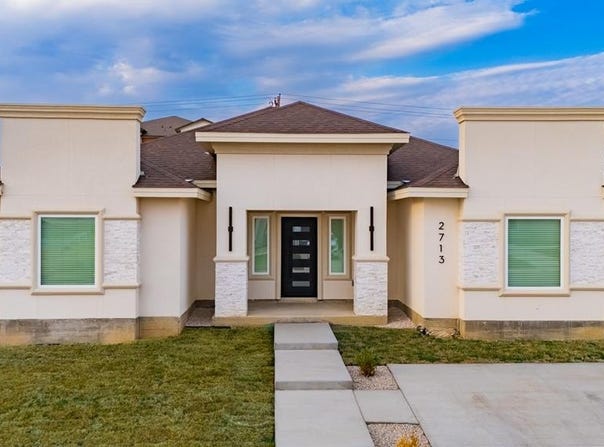 2713 Natalia Drive, Eagle Pass, TX 78852