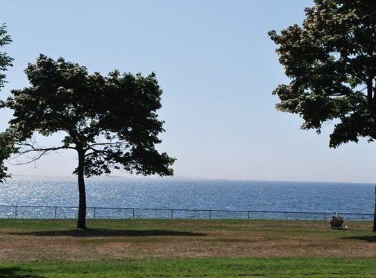 102 Lothrop St, Beverly, MA 01915