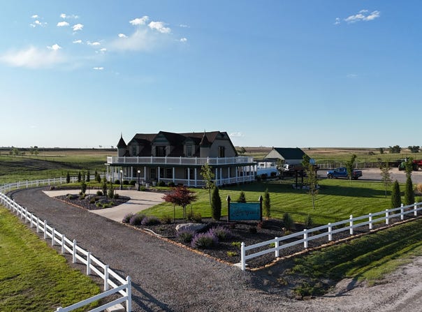 1910 2 Rd, Damar, KS 67632