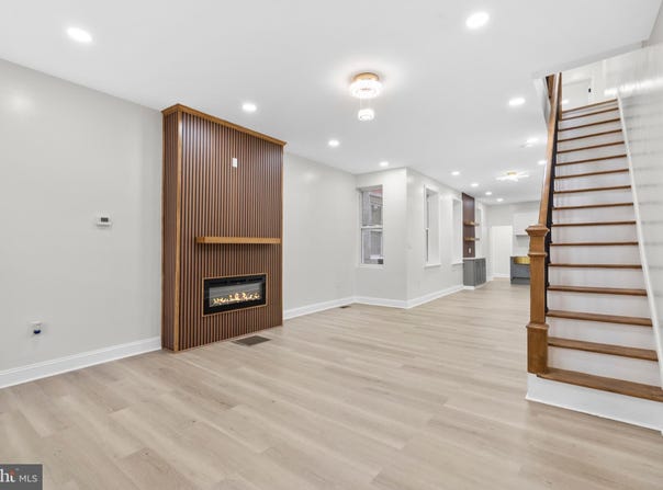 1519 W YORK STREET, PHILADELPHIA, PA 19132