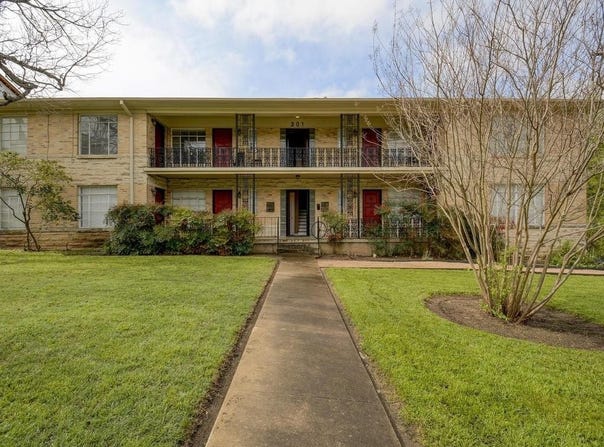 301 E 34th ST, Austin, TX 78705