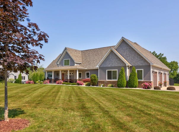 12529 E Tuscola, Frankenmuth, MI 48734