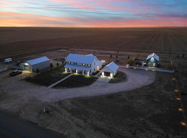 3370 Drill Stem, Levelland, TX 79336