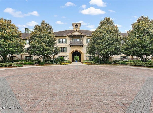 945 REGISTRY Boulevard, St. Augustine, FL 32092