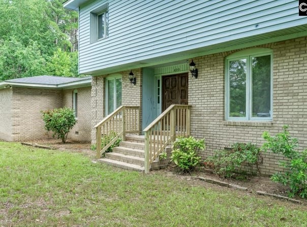 400 Derby Lane, Hopkins, SC 29061