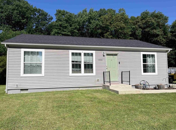 1326 Gable Drive, Warsaw, IN 46580