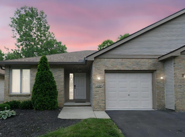 1299 Azalea Drive, Reynoldsburg, OH 43068