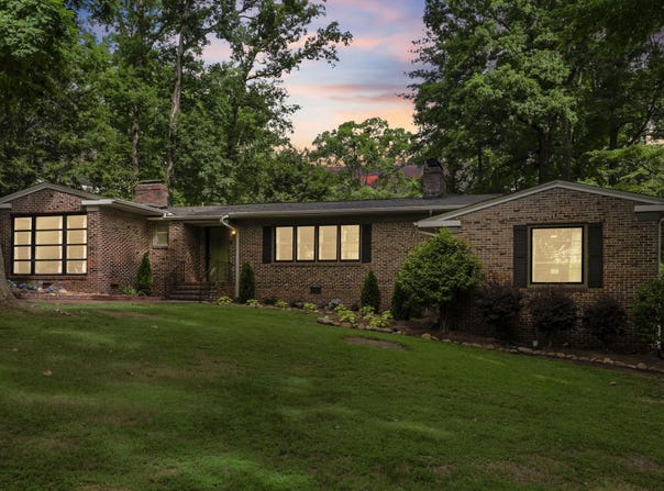 211 Grace Avenue, Easley, SC 29640