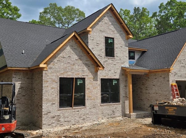 55 Sencillo Street, Greers Ferry, AR 72067
