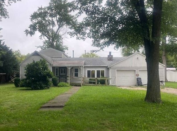209 N Iowa, Atwood, IL 61913