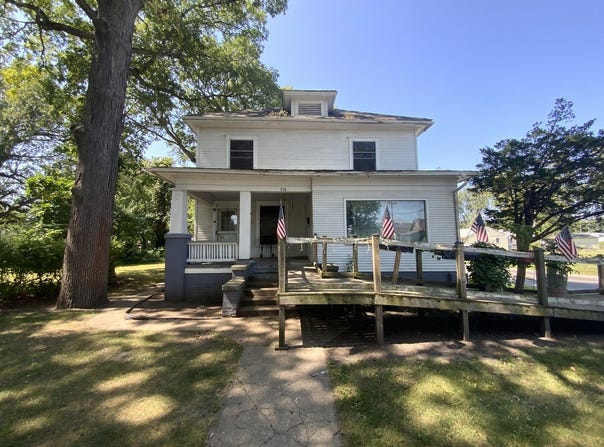 716 Robinson Street, Danville, IL 61832