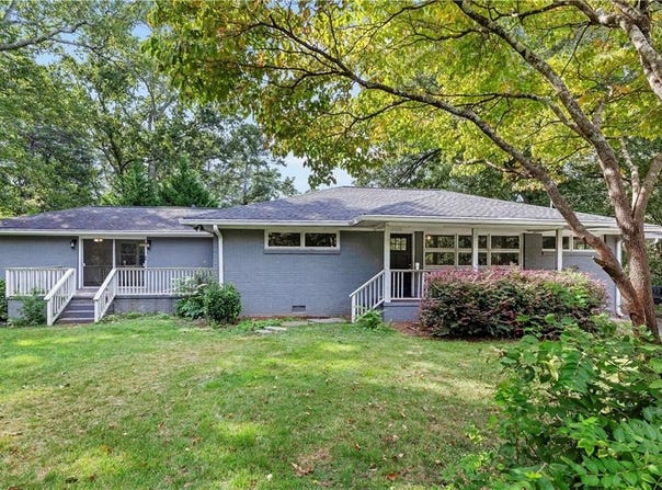 5720 Crabapple Drive, Mableton, GA 30126