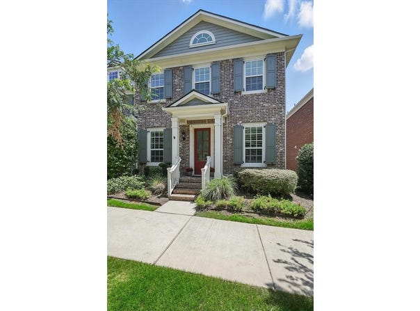 8740 Ice House Drive, North Richland Hills, TX 76180