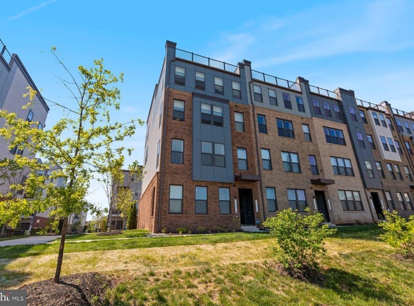 44504 WOLFHOUND Square, ASHBURN, VA 20147
