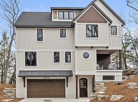 16976 Lake Avenue, West Olive, MI 49460