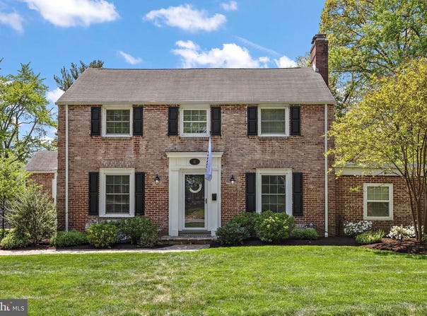 10 VINING LN, WILMINGTON, DE 19807