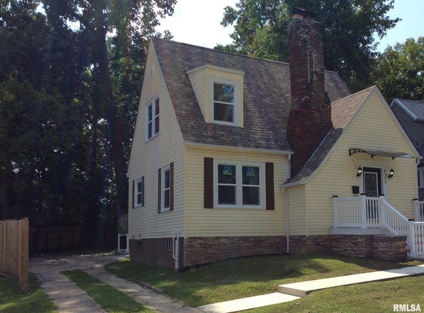 621 SALEM Road, Mt Vernon, IL 62864