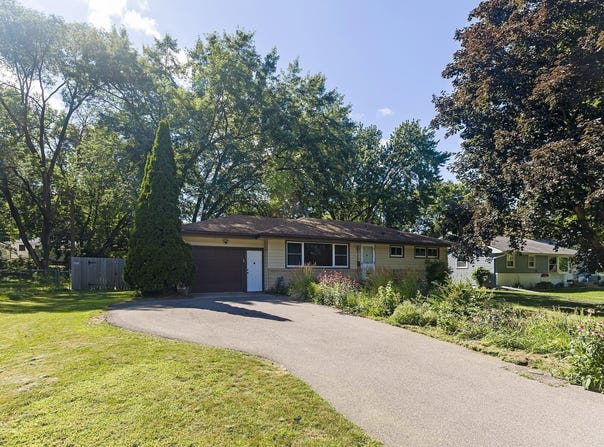 3009 Jersey Avenue N, Crystal, MN 55427