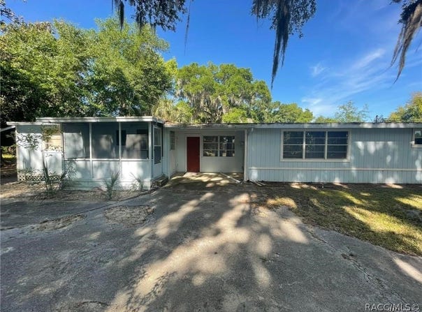 120 NW Magnolia Circle, Crystal River, FL 34428