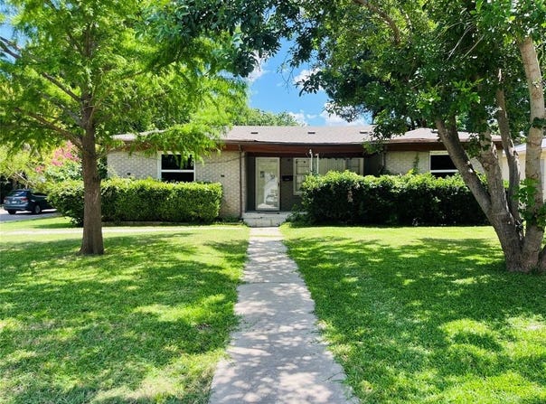5601 Fursman Avenue, Fort Worth, TX 76114