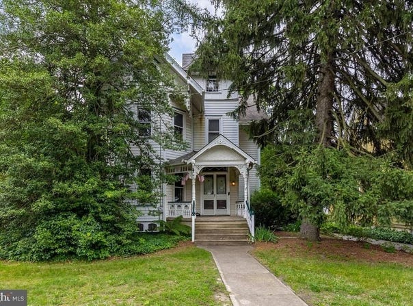 77 N MAIN STREET, MULLICA HILL, NJ 08062