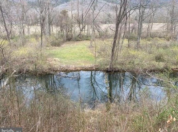 STUMP Lane, MOOREFIELD, WV 26836