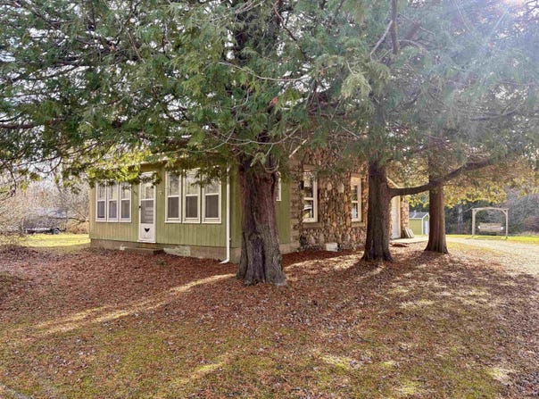 421 W Washington, Farwell, MI 48622