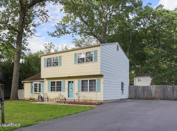 18 Alyssum Street, Browns Mills, NJ 08015