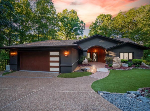 29 Ciento Way, Hot Springs Village, AR 71909
