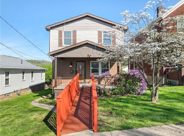 400 Michigan Ave, Jeannette, PA 15644