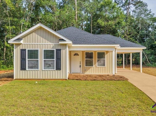 325 Peach Circle, Fort Valley, GA 31030