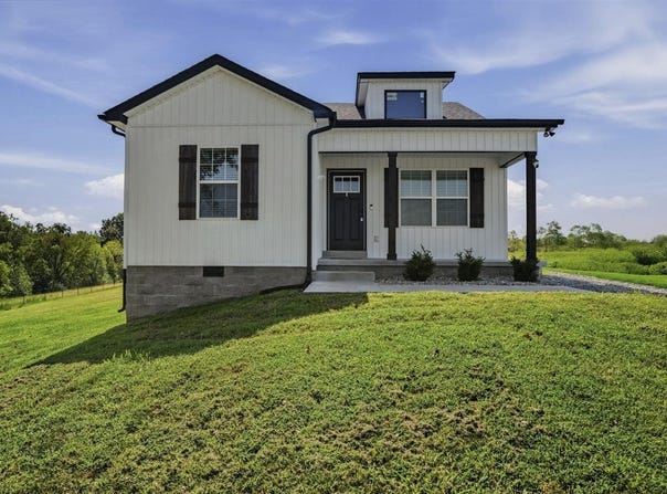 887 Union Chapel Road, Scottsville, KY 42164