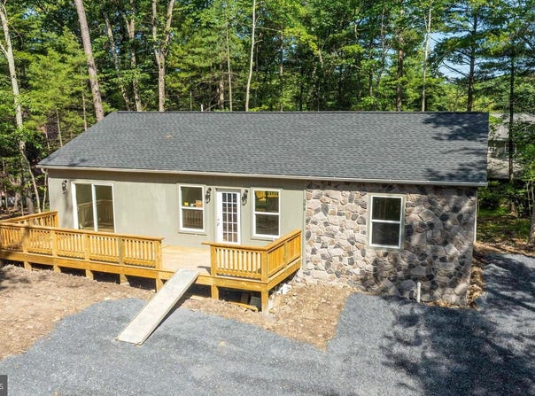 598 CRAB APPLE ROAD, MOUNT JACKSON, VA 22842