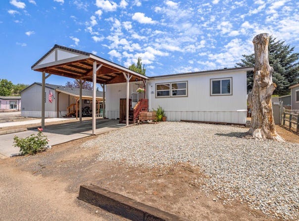 4647 Winter Avenue, Klamath Falls, OR 97603