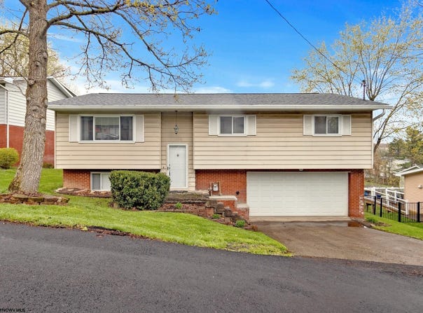1358 Headlee Avenue, Morgantown, WV 26505