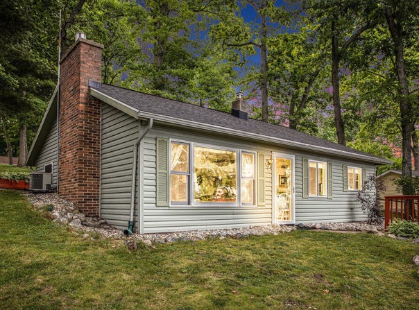 11448 Letchs Lane, Delton, MI 49046