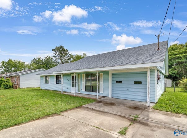 3104 Sandlin Road SW, Decatur, AL 35603