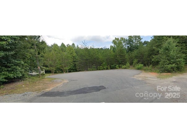Roy Dula Place, Lenoir, NC 28645