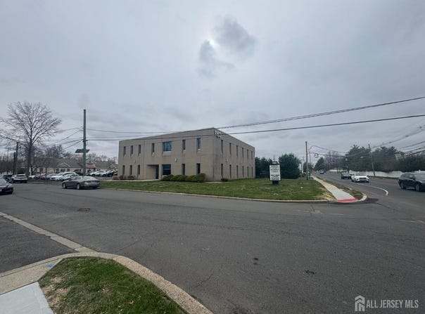 1163 Inman Avenue, Edison, NJ 08820