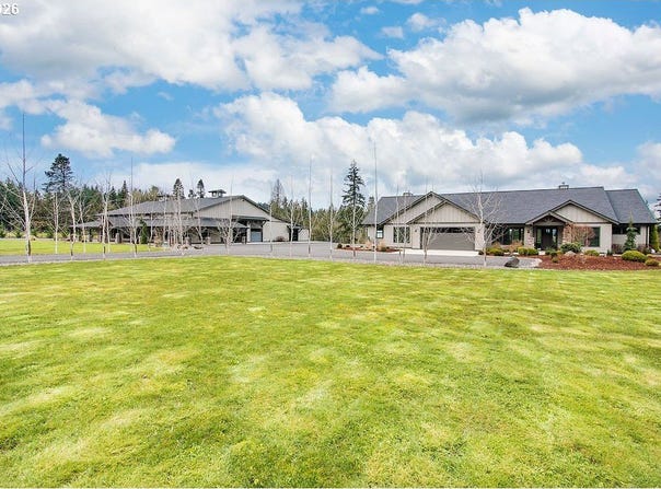 302 WATERS Rd, CastleRock, WA 98611