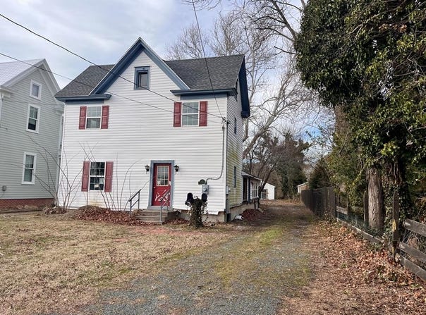 41 KING ST, ONANCOCK, VA 23417